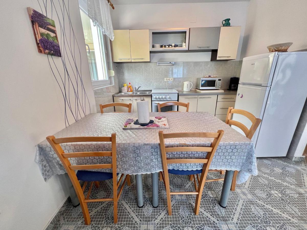 Apartmani Marija Dramalj Kültér fotó